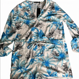 2/40$
Jieru onepiece tropical long sleeve white and bleu size medium